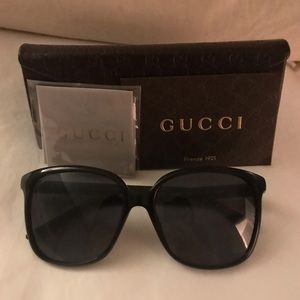 NEW! Gucci Sunglasses - Black with Gold